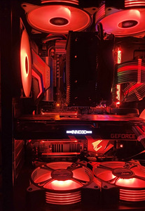 Arvuti AMD Ryzen 5 | RTX2070 | 16GB DDR4 | X470 WiFi | SSD (4 foto / 10)