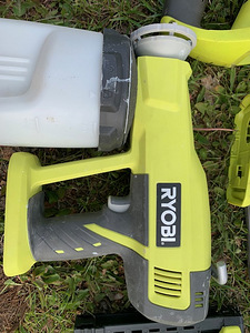 RYOBI 18 v akutööriistade komplekt (8 foto / 9)