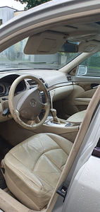 Mercedes-Benz E 320 Avantgarde 3.0 V6 CDI 165kW (5 foto / 9)