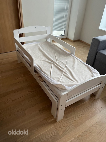 Продается детская регулируемая кровать (фото #2)