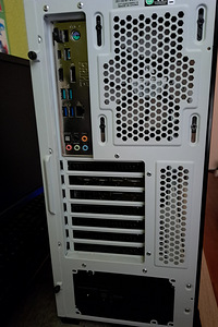 Lauaarvuti i9 16gb ssd 500gb kõvaketas 1tb rtx 3070 (3 foto / 6)