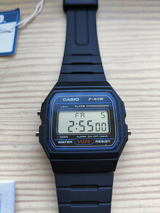 Часы Casio F-91W