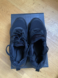 Nike кроссовки 36.5 (2 фото из 2)