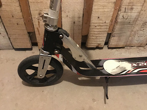 Kokkupandav 2-rattaline tõukeratas "HUDORA RX-205 BIG WHEEL" (6 foto / 8)