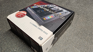 Traktor Kontrol Z2 (6 фото из 7)