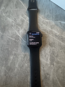 Apple Watch SE 40mm (3 foto / 3)