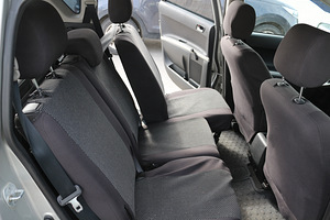 Toyota corolla verso (12 foto / 15)
