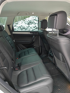 Volkswagen Touareg (10 foto / 11)