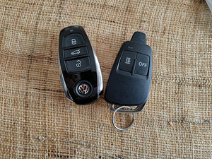 Volkswagen Touareg (11 foto / 11)