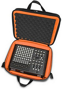 UDG Ultimate Midi Controller SlingBag (2 фото из 3)