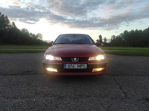 Peugeot 406 (1 foto / 7)