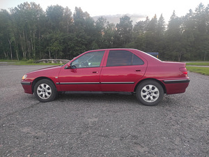 Peugeot 406 (4 foto / 7)