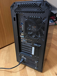 Lauaarvuti BeQuiet, Ryzen 7 2700x, Bluetooth ja Wifi (4 foto / 6)
