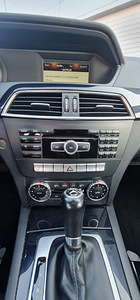 Mercedes-Benz C 200 Premium Avantgarde 2.1 100kW (10 foto / 15)