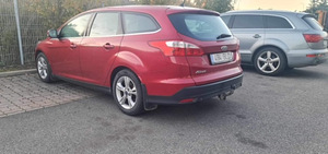 Ford Focus 1.0, 92kw (4 foto / 7)