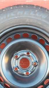 Michelin 195/65r15 4 in Audi, Vw, Skoda Seat M+S (2 foto / 8)