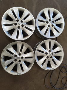 Renault Espace R18 диски + датчики (1 фото из 4)