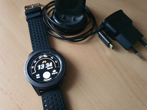Смарт-часы Samsung Galaxy Watch 42 мм (SM-R815F)