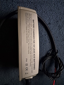 Ctek 12v akulaadija m300 marine 25a (2 foto / 2)
