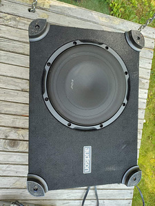 Võimendi ja Subwoofer (2 foto / 6)