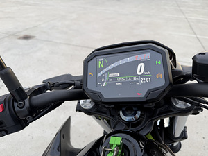Kawasaki Z650 2020 (5 foto / 7)