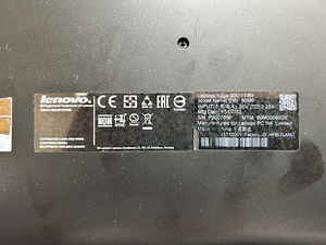Lenovo YOGA 300-11IBY — kompaktne 11,6-tolline sülearvuti-transformer (7 foto / 7)