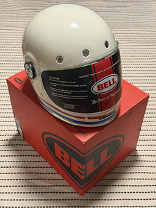 Bell Bullitt mootorratta kiiver, M suurus (1 foto / 5)