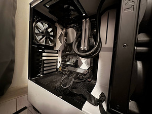 PC / Компьютер (3 фото из 4)
