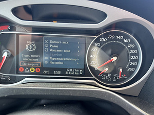 Ford Galaxy 2010.a., 2,0 diesel, automatic (8 foto / 8)