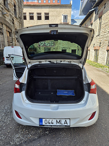 Rent auto / Rent a car / DIZEL / 2015a. (7 foto / 10)