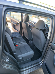 Autorent / Autorent / DIZEL / 7 koht (7 foto / 8)