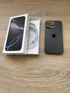 Apple Iphone 16 Pro Max 256gb Black Titanium (2 foto / 5)