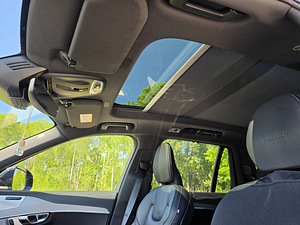 Volvo XC90 Inscription D5 AWD TOP VARUSTUS (14 foto / 14)