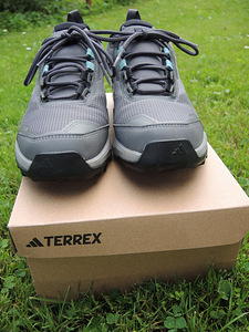 Adidas Terrex Eastrail matkajalats suurus 39, peaaegu uus (4 foto / 7)