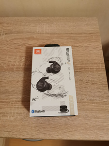 Наушники (2 фото из 3)