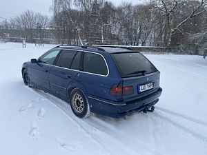 Бмв 528 мануал (4 фото из 6)