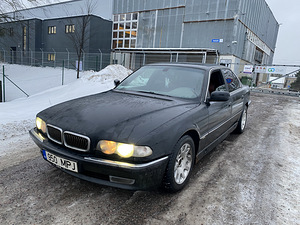 BMW 730d individual (3 foto / 8)