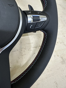 Руль серии BMW F (3 фото из 3)