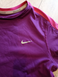 Nike Trennisärk tüdrukule suurus 156-166 (2 foto / 5)