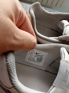 Nike tossud naistele suurus 40 (4 foto / 5)