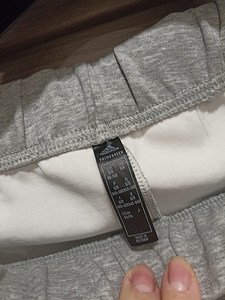 Adidas UUED dressipüksid naistele suurus s (4 foto / 5)