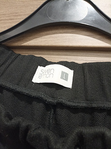Üks kord kantud dressipüksid meestele suurus L (3 foto / 4)