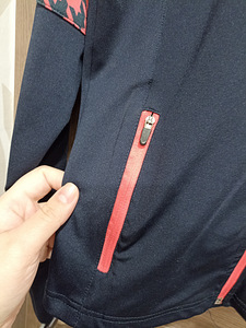 Adidas НОВАЯ толстовка для девочек, размер 146-152 (6 фото из 7)