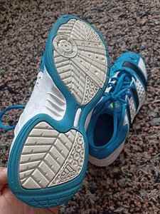 Adidas jalgpalli puutsad suurus 36.5 korralikud (3 foto / 6)