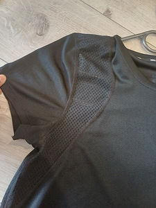 Nike trennisärk naistele suurus M (2 foto / 7)