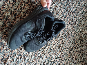Nike tossud poisile suurus 37.5 (1 foto / 6)