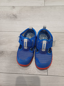 Reebok korralikud sandaalid poisile suurus 23.5 (1 foto / 7)