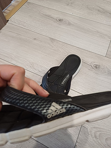 Adidas sussid-plätud naistele suurus 41 (2 foto / 4)