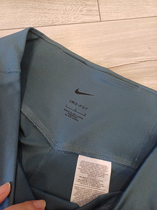 Nike uued leggings naistele suurus L (3 foto / 5)
