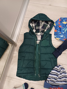 Rebel ,tommy hilfiger одежда для мальчиков 98-104 (2 фото из 10)